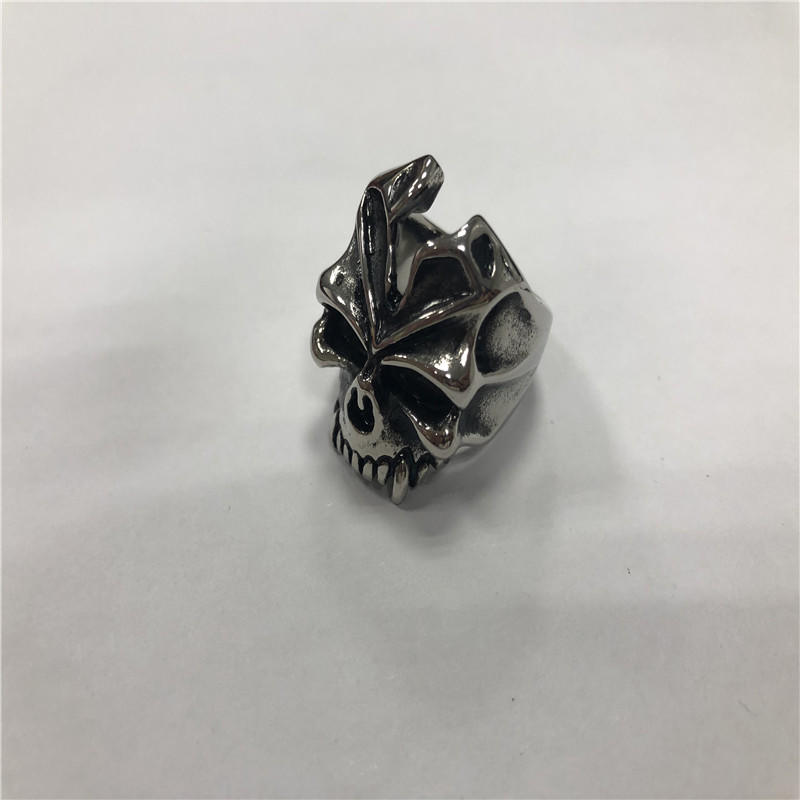Halloween monster skull ring