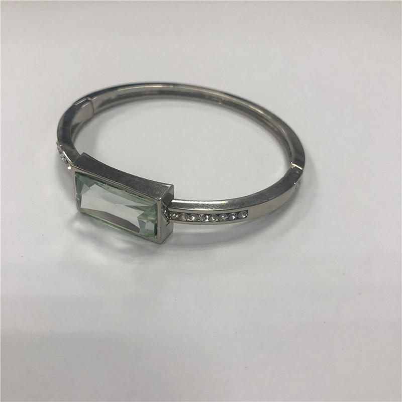 Stainless steel open bracelet