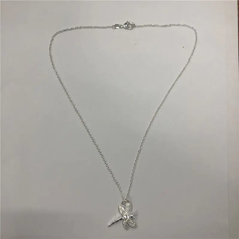 Miniature butterfly clavicle chain