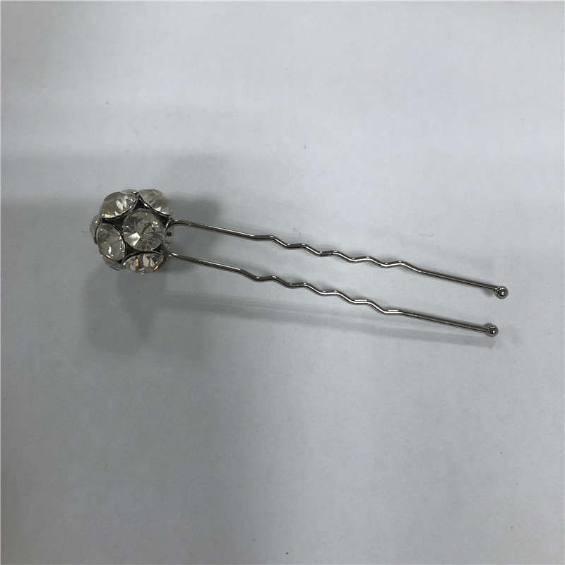 U-shaped hairpin