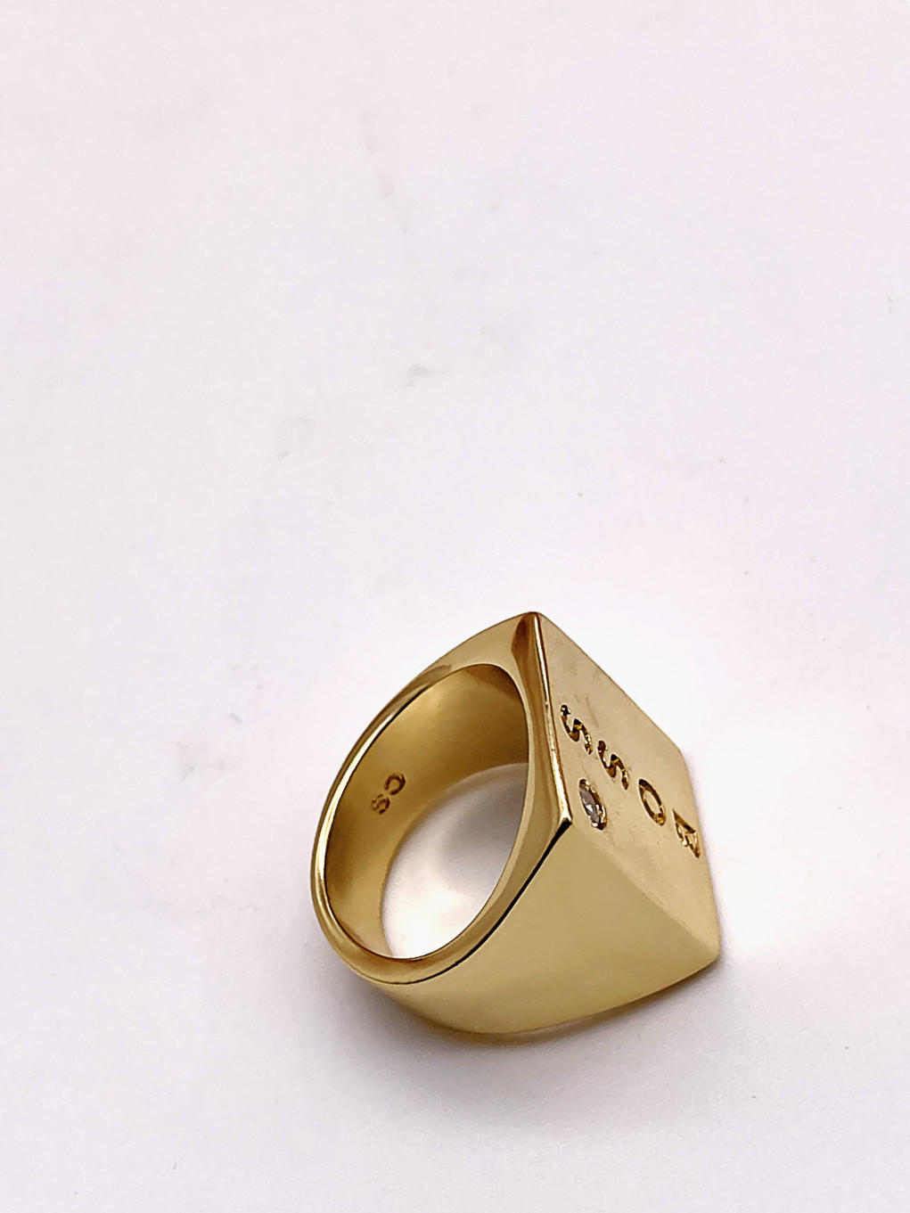 18k gold Ross Zircon Ring