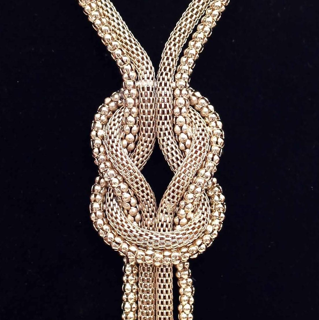 Light Luxury Knot Necklace-2